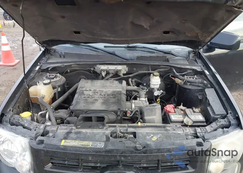 2009 Ford Escape Xlt из США, поврежденный, VIN 1FMCU93G29KB70498